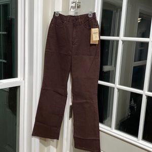 Cold water creek classic shape me jean